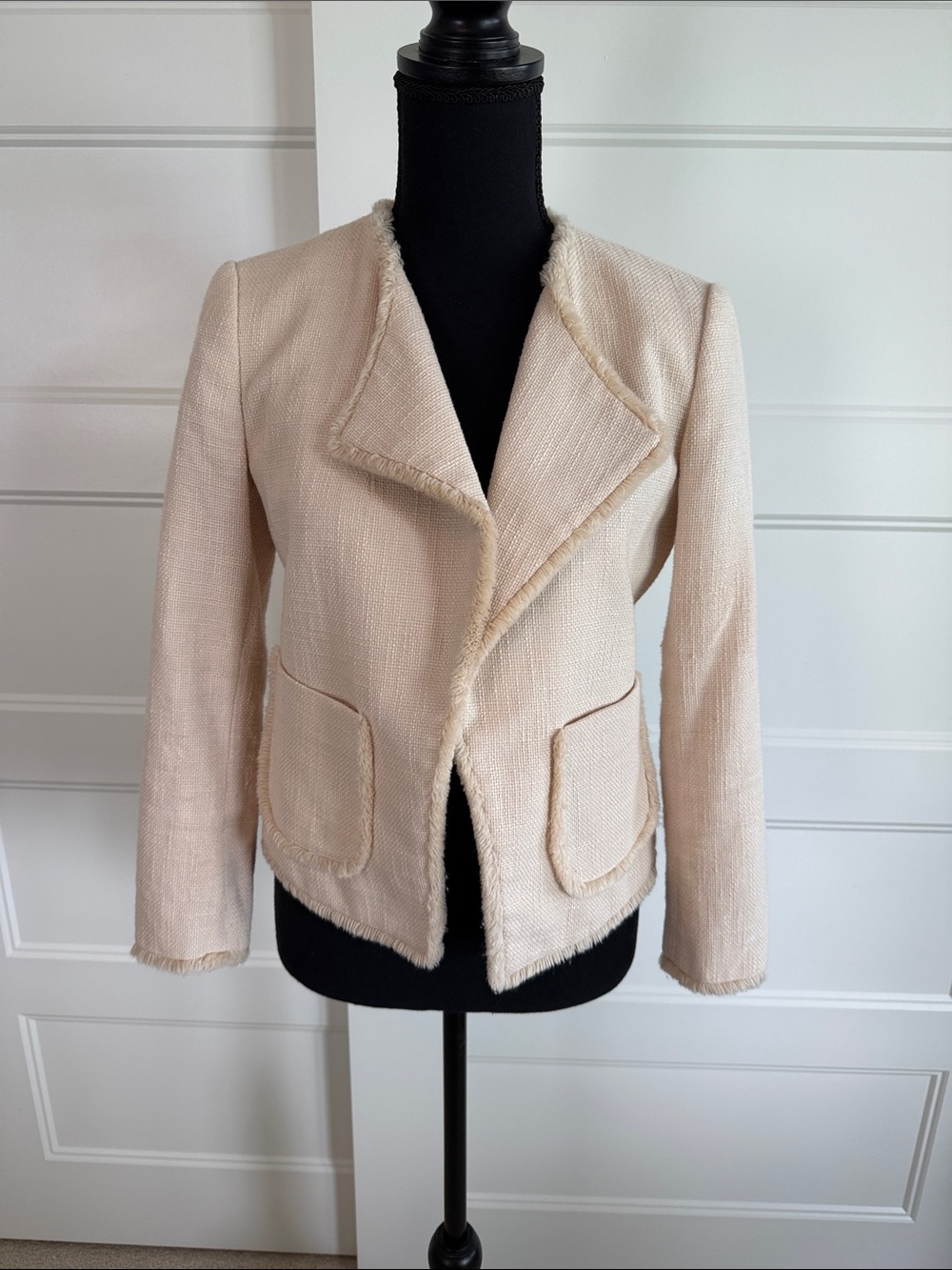 Ann Taylor Ivory Textured Tweed Blazer